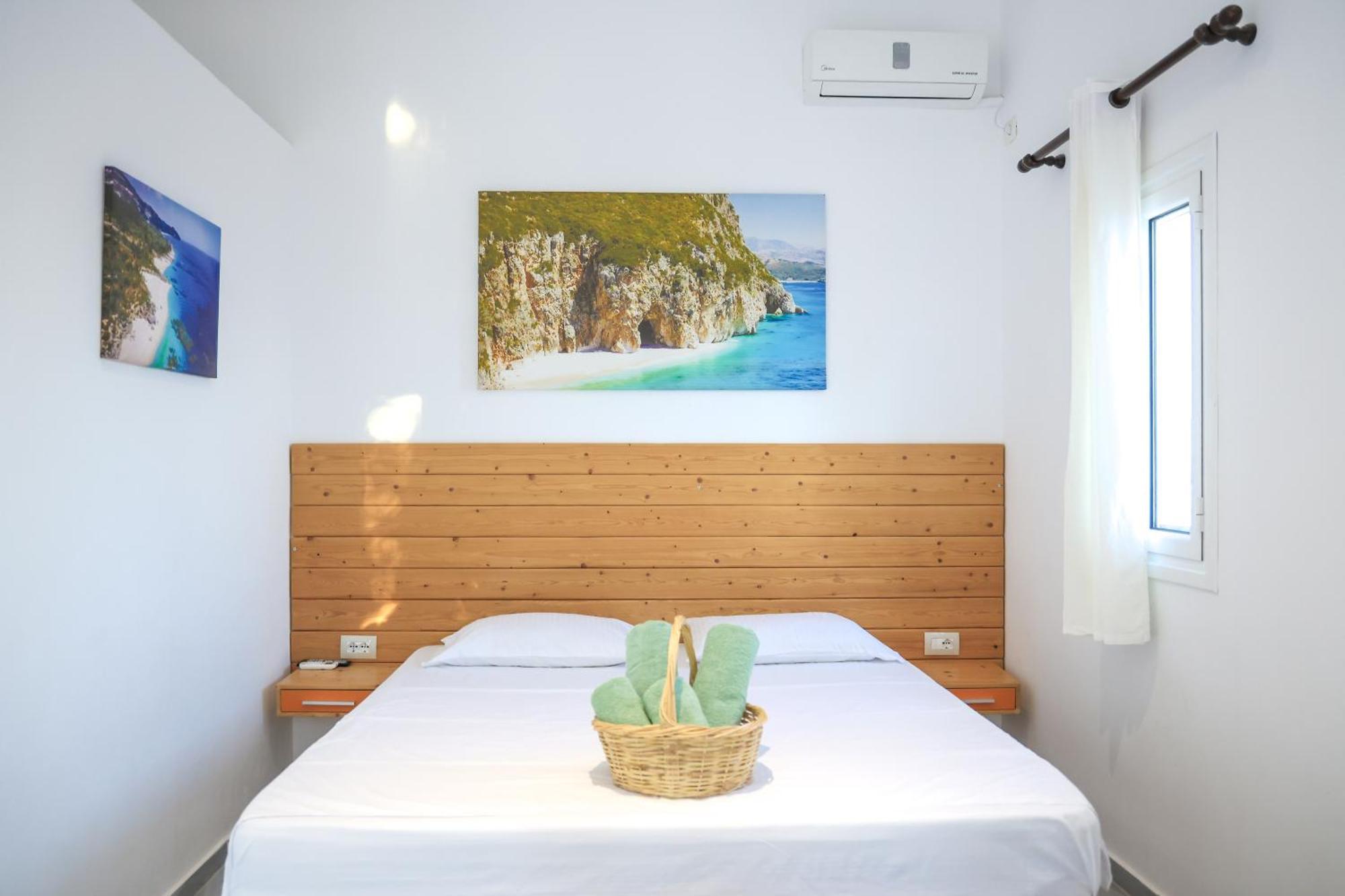Casablanca Rooms Dhërmi Exteriér fotografie